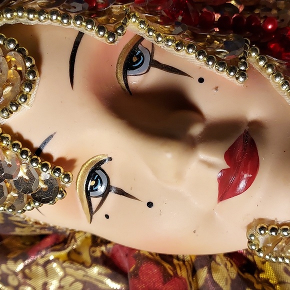 Vintage Hand Painted Carnival Face Mask With Fabric & Sequin Design - Picture 2 of 7